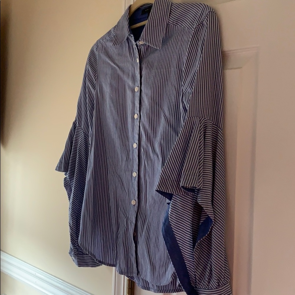 BCBGMAXAZARIA Top - Size XS
